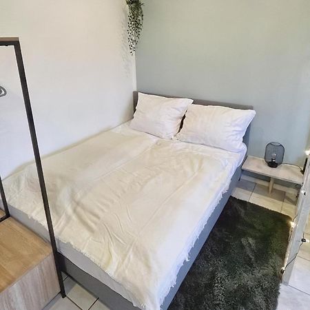 Ruhiges Naturparadies Fuer 4 Mit Kueche Schreibtisch Und Boxbett Wetter  Zewnętrze zdjęcie